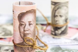 yuan dollar